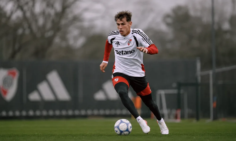 Joaquín Freitas River Plate 01 Flamengo