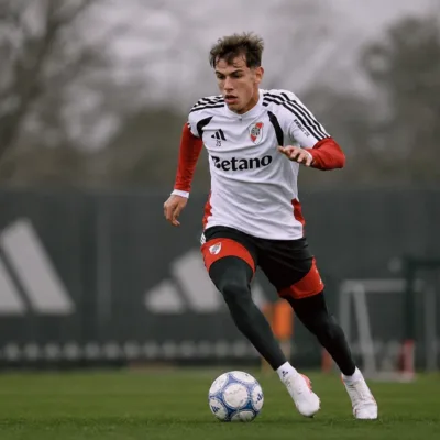 Joaquín Freitas River Plate 01 Flamengo