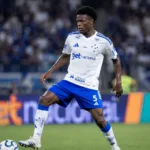 Jonathan Jesus Zagueiro Cruzeiro 01