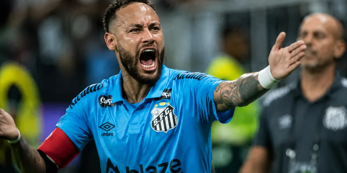 Neymar Reclamando do Remo
