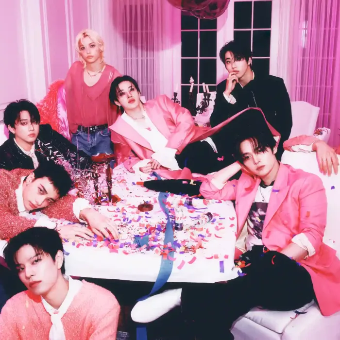 Stray Kids
