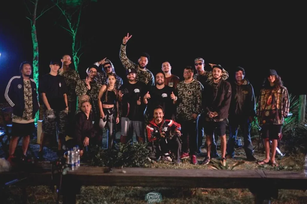 Poesia Acústica | O Projeto Que Mudou o Cenário do Rap Nacional 13 Poesia Acústica 10 Anos 14