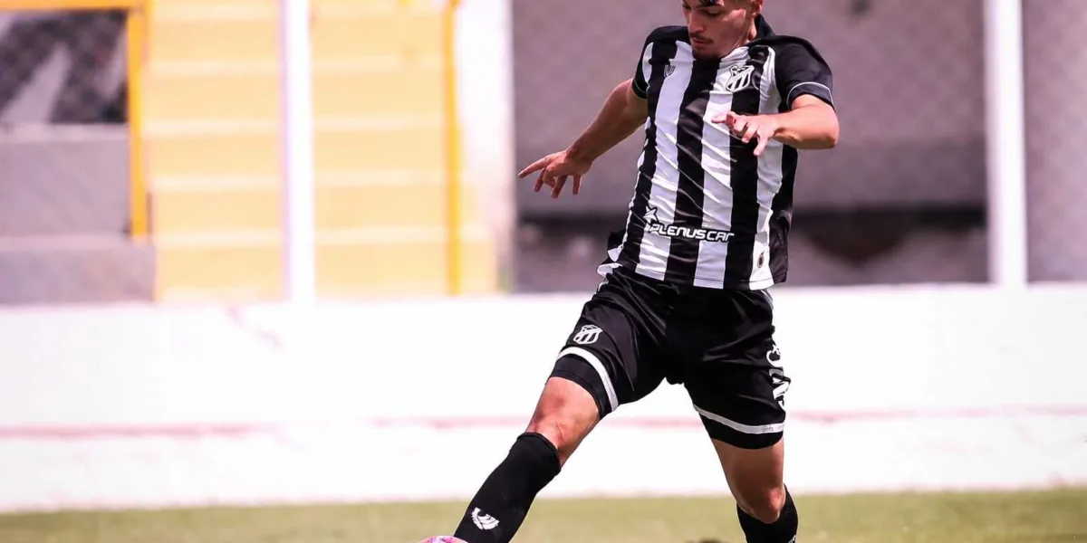 Ronald jogador do Ceará Vozão