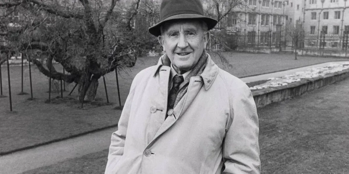 Tolkien: o Homem que Transformou a Fantasia Moderna para Sempre Tolkien Tolkien Estate