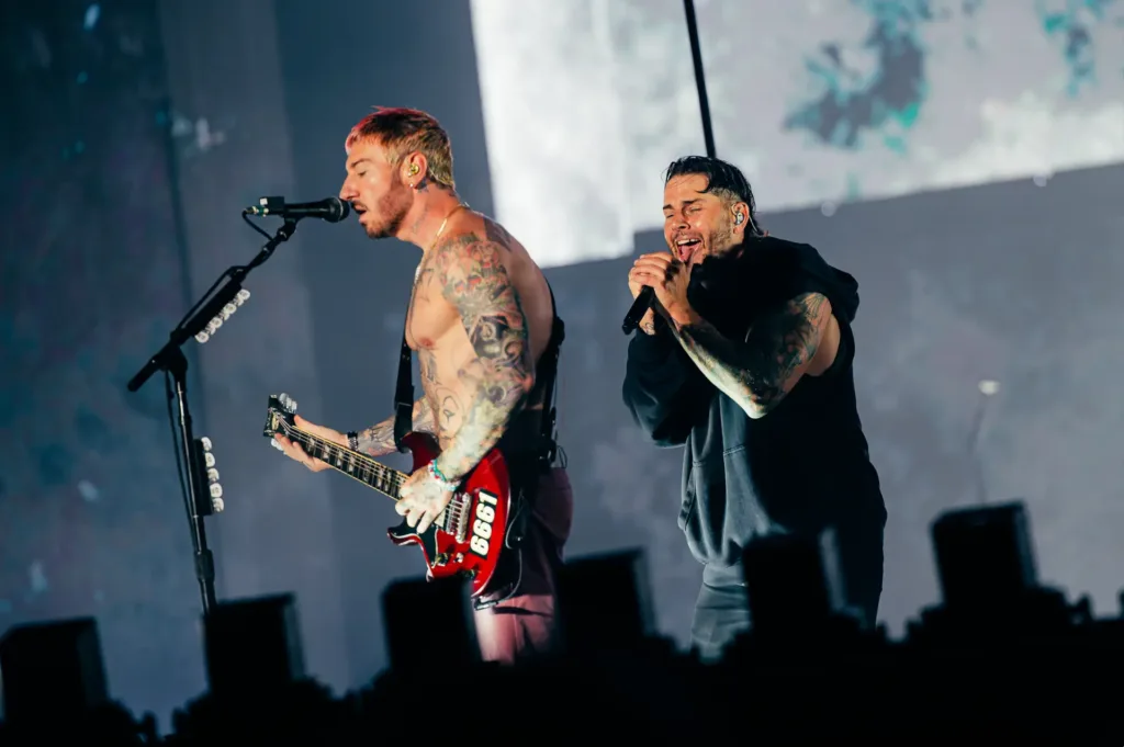 Highlights Rock In Rio 2026 | Chuva, Mosh Pits e Uma Cidade do Rock Mais Entregue no Segundo Dia 6 Avenged Sevenfold - Rock in Rio