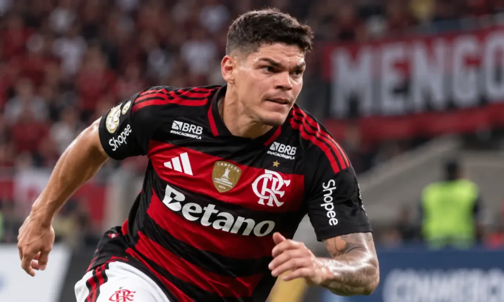 Ayrton Lucas Flamengo foto