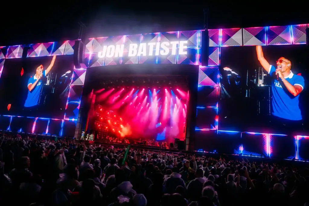 Jon Batiste Usa Liturgia do Groove e Transforma o Palco Mundo em Culto de Libertação no Rock in Rio 2026 2 Jon Batiste no Rock in Rio