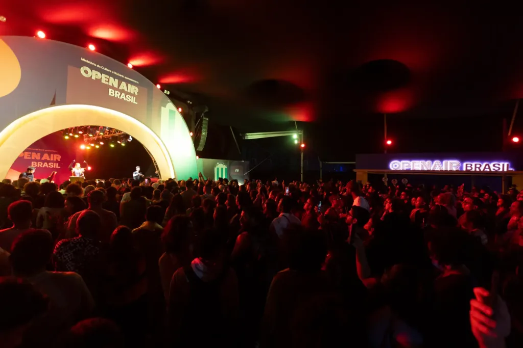 Open Air Brasil Volta a São Paulo Com Cinema Gigante, Shows e Grandes Estreias 1 Cinema - Open Air Brasil