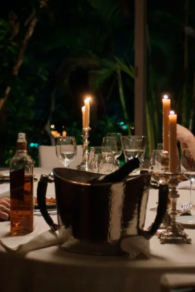 Precisamos falar cena jantar