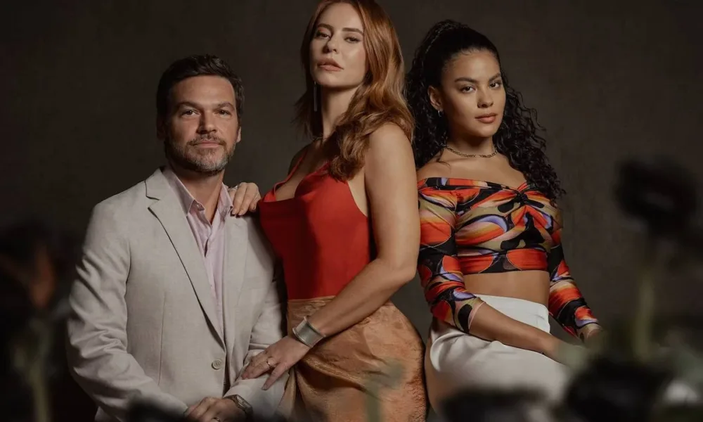 A estranha na cama netflix 1 raphael montes bienal do livro