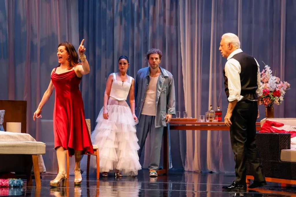 Dois de Nós | Peça Reflete Sobre o Tempo e a Vida a Dois 1 Dois de Nós Peça Teatro 2