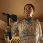 Cena da série Monstro: A História de Lizzie Borden", 2026.