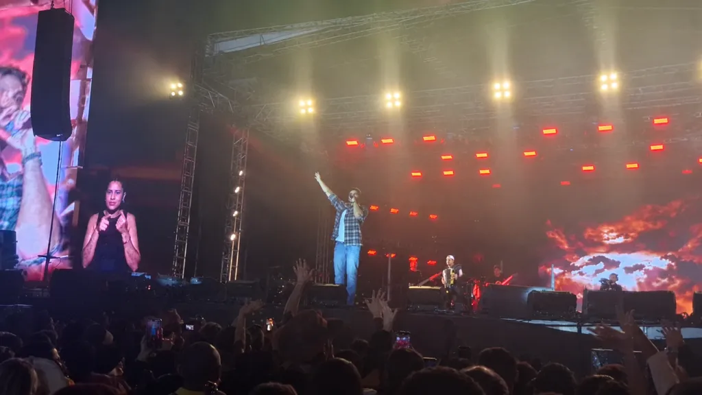 Gustavo Mioto Reúne Grande público e Transforma Expo Rural de Maricá em Noite de Sertanejo e Interação 2 Cantor Gustavo Mioto