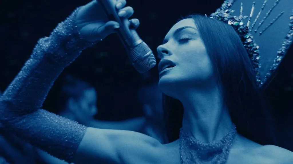 2026 é o Ano de Anne Hathaway | Do Ranço da Internet ao Monopólio das Telonas 1 Mother Mary Anne Hathaway Filme 1