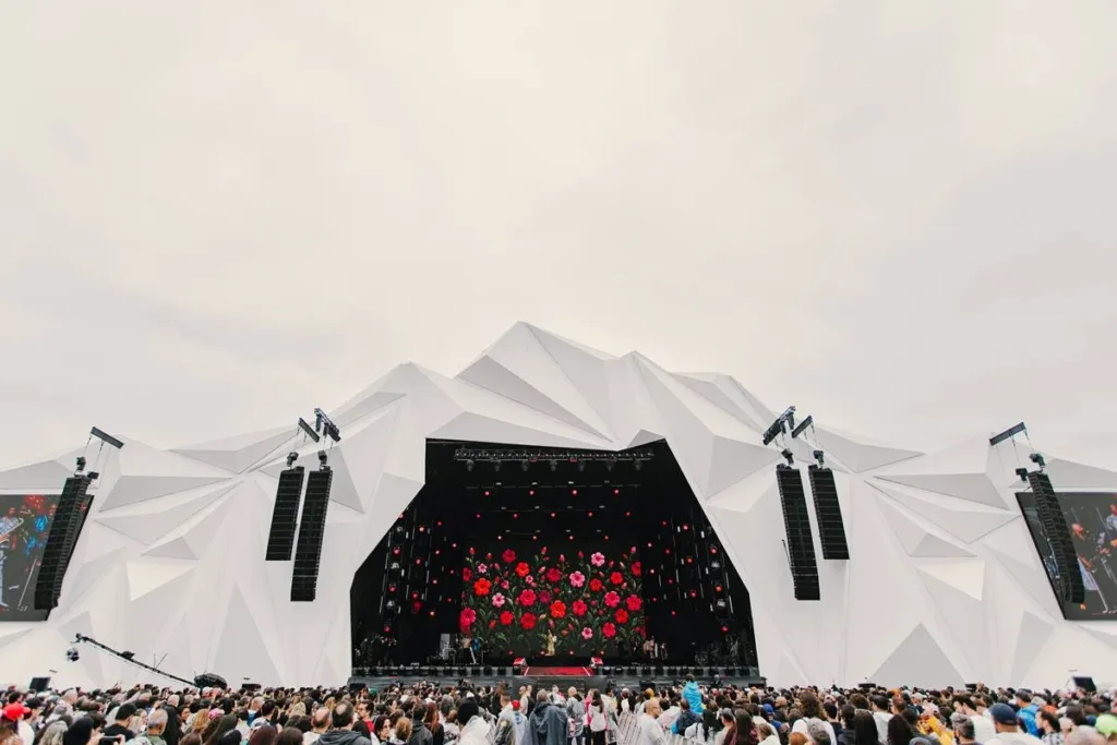 Rock in Rio 2026 | Vanessa da Mata Abre Palco Sunset Com Clássicos, Chuva E Rubel 3 Vanessa da Mata Rock in Rio 2026 4