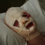 Cara de Barro | A Anatomia da Mutilação e a Máscara Sem Rosto 13 Cara de Barro - O Filme