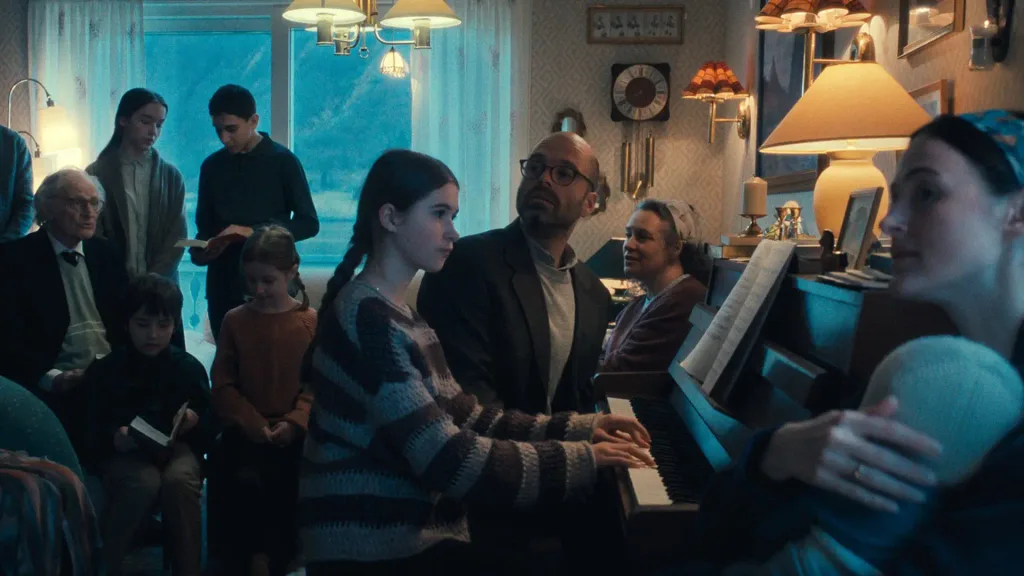 Fjord | Cristian Mungiu Faz Sermão Religioso Disfarçado de Drama 2 Fjord3