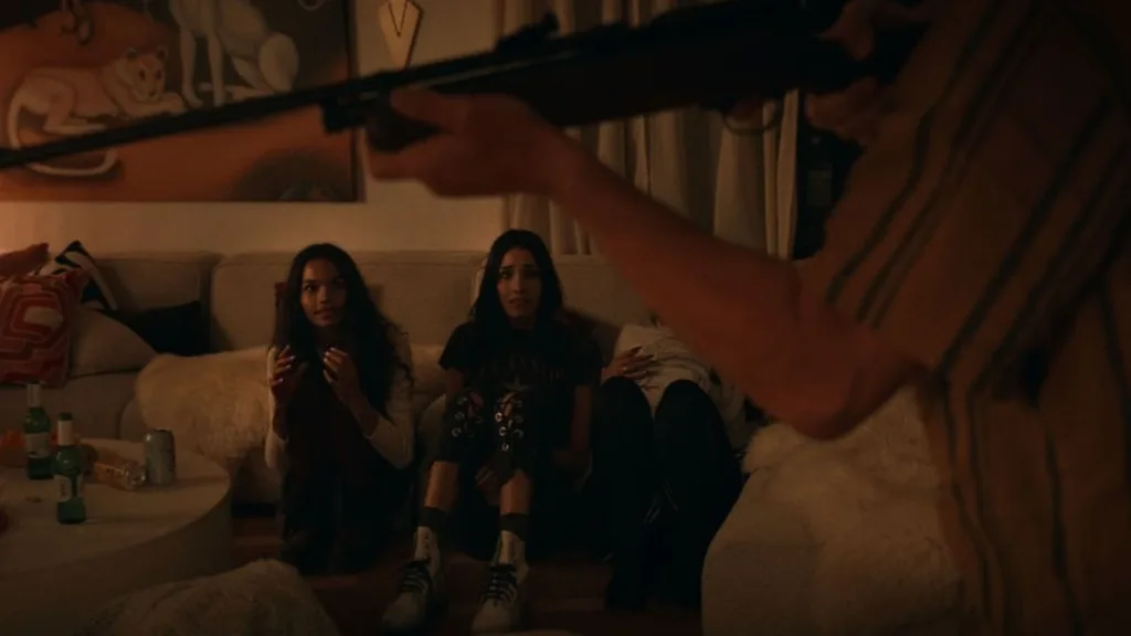 Garotas Só Querem Vingança | Só Existe Redenção a Partir da Violência? 3 Garotas Só Querem Vingança Synapse Distribution Find Your Friends 2