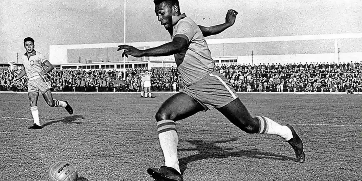 No Aniversário da Aposentadoria de Pelé, Listamos 5 Jogos Marcantes da Carreira do Rei Pelé Rei do futebol